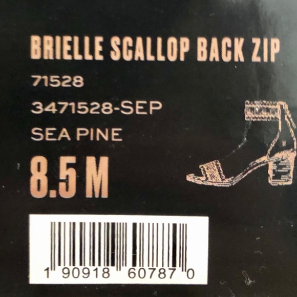 New Frye Brielle Scallop Back Zip Heels - Picture 5 of 5